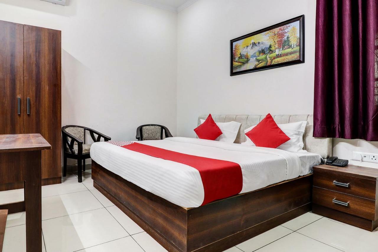 Oyo 38208 Hotel Prakash Kunj Lucknow Luaran gambar