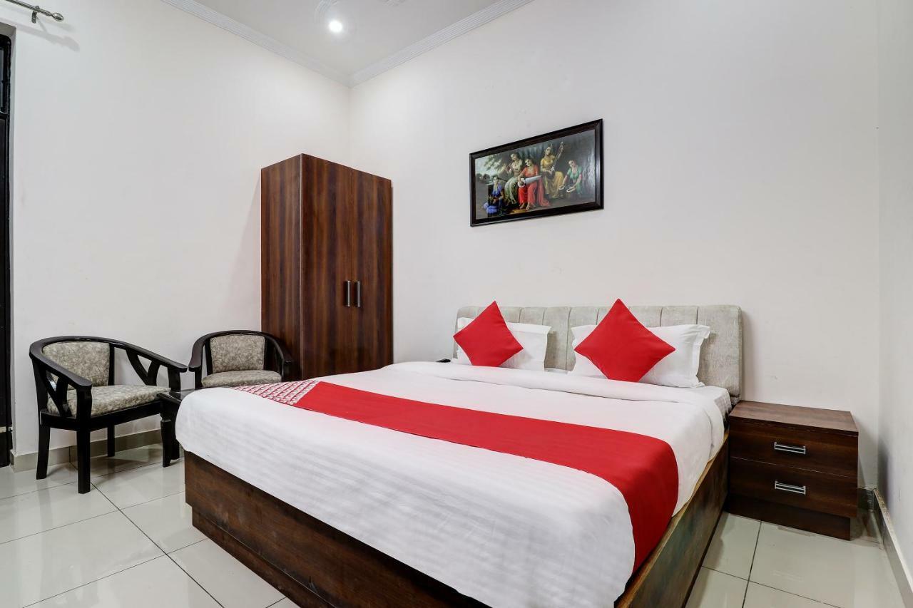 Oyo 38208 Hotel Prakash Kunj Lucknow Luaran gambar