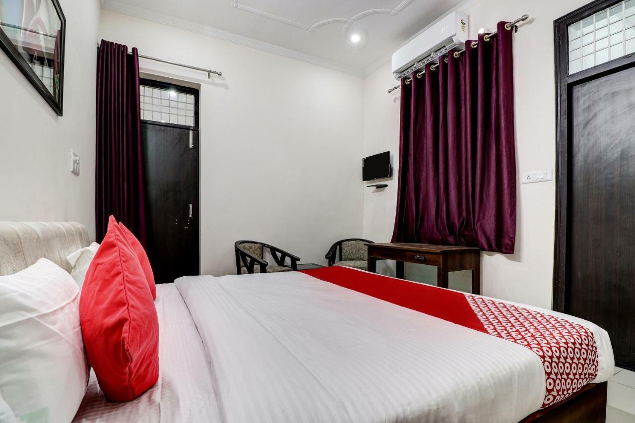 Oyo 38208 Hotel Prakash Kunj Lucknow Luaran gambar