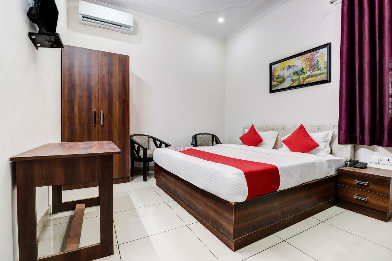 Oyo 38208 Hotel Prakash Kunj Lucknow Luaran gambar